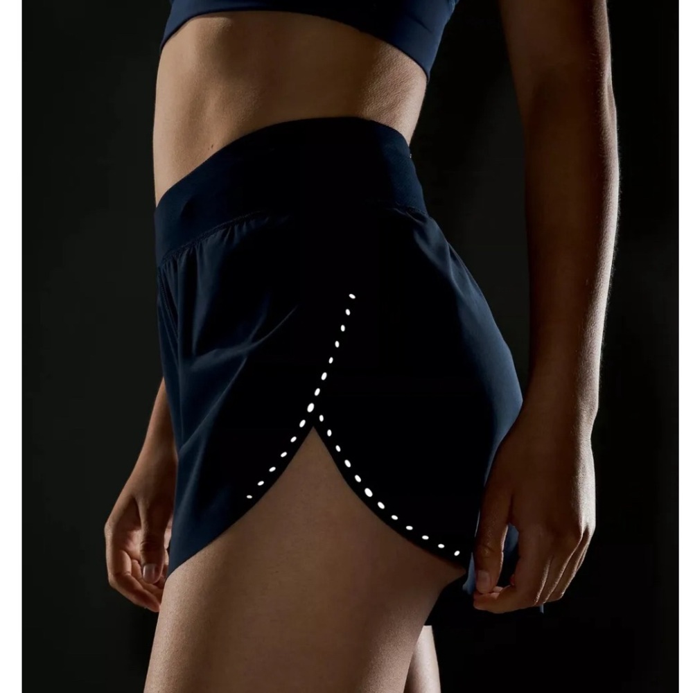 Lululemon Find Your Pace HR Short 3” True Navy